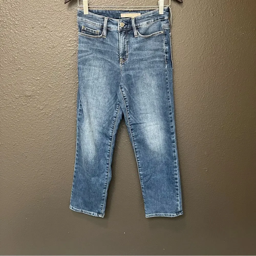 Athleta sculptek slim straight jean lapis wash